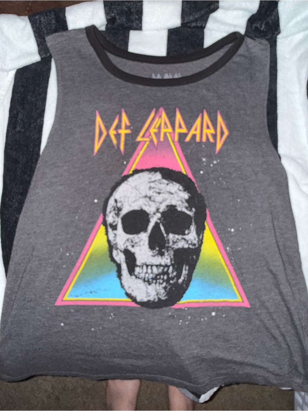 Def Leppard Graphic Gray Tank Top with Neon Skull